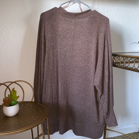 Cardigan - Picture 2 of 3